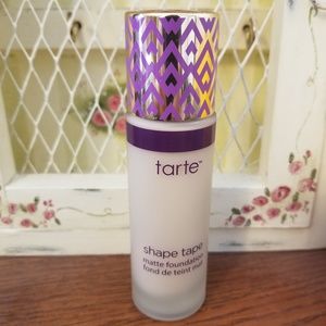 Tarte Shape Tape Matte foundation